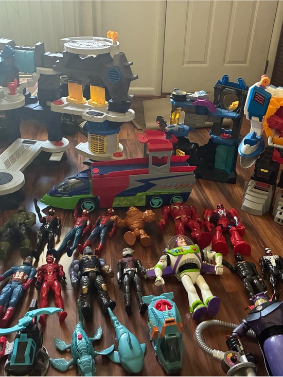 Other - Action Figure Toy Bundle